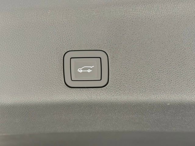 New 2026 Chevrolet Tahoe Premier image 5