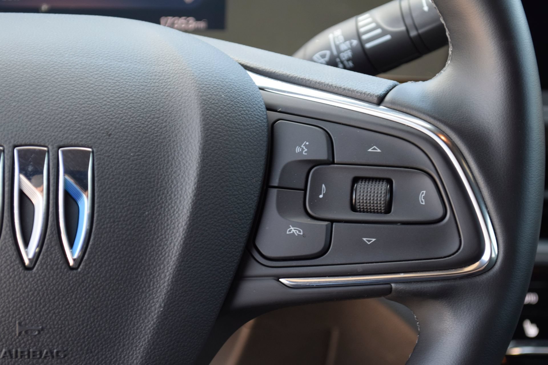 Used 2025 Buick Envista Avenir FWD image 7