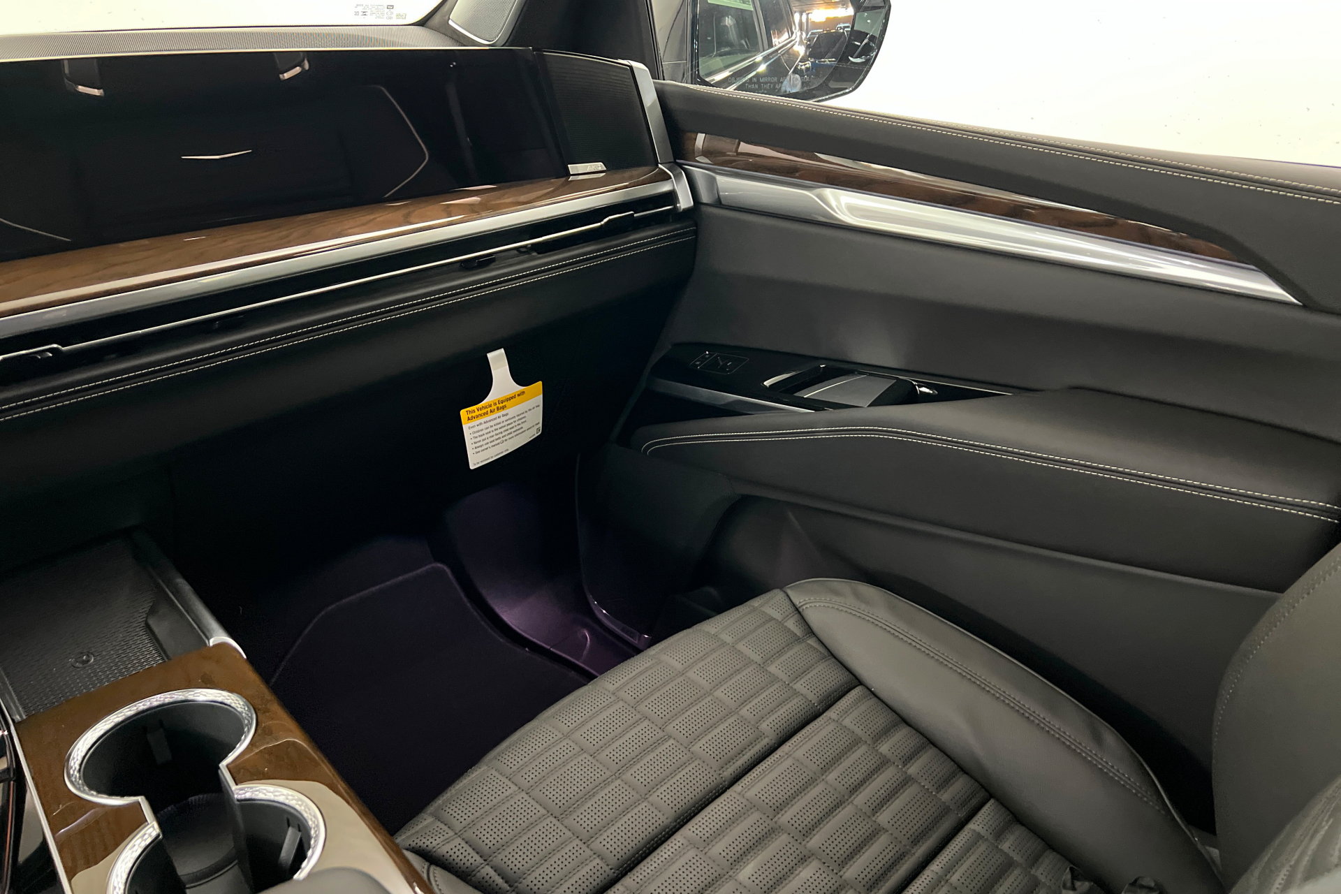 New 2026 Cadillac Escalade Platinum Sport AWD/4WD image 11