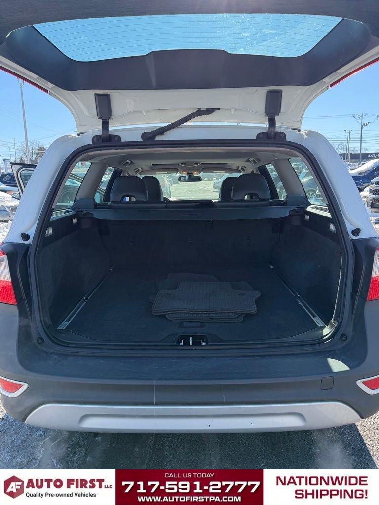 Used 2010 Volvo XC70 3.2 image 13