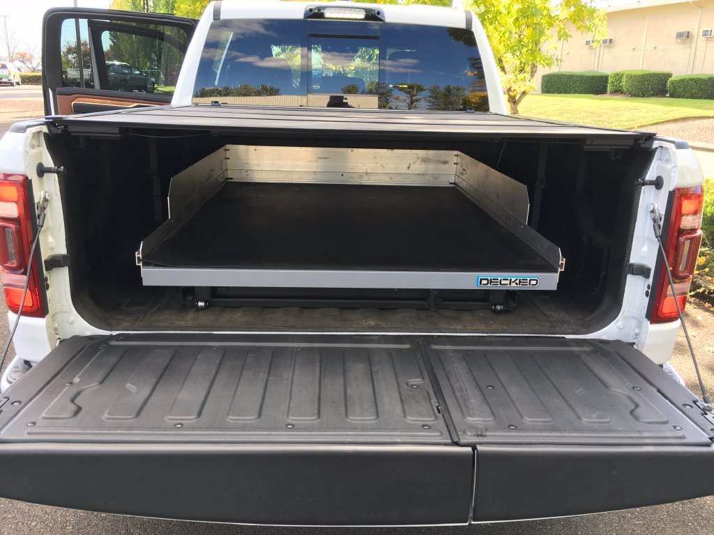 Used 2024 RAM 1500 Limited AWD/4WD image 33