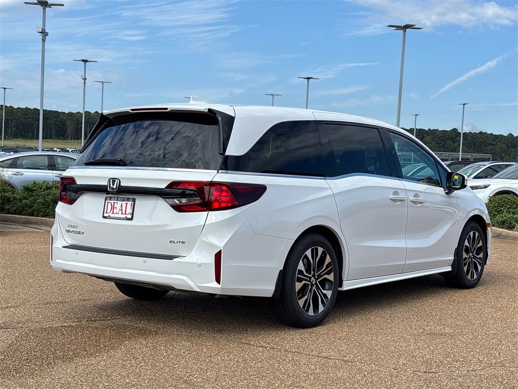 New 2026 Honda Odyssey Elite image 5