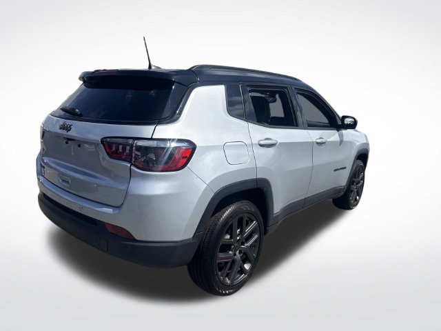 Used 2026 Jeep Compass Limited AWD/4WD image 8