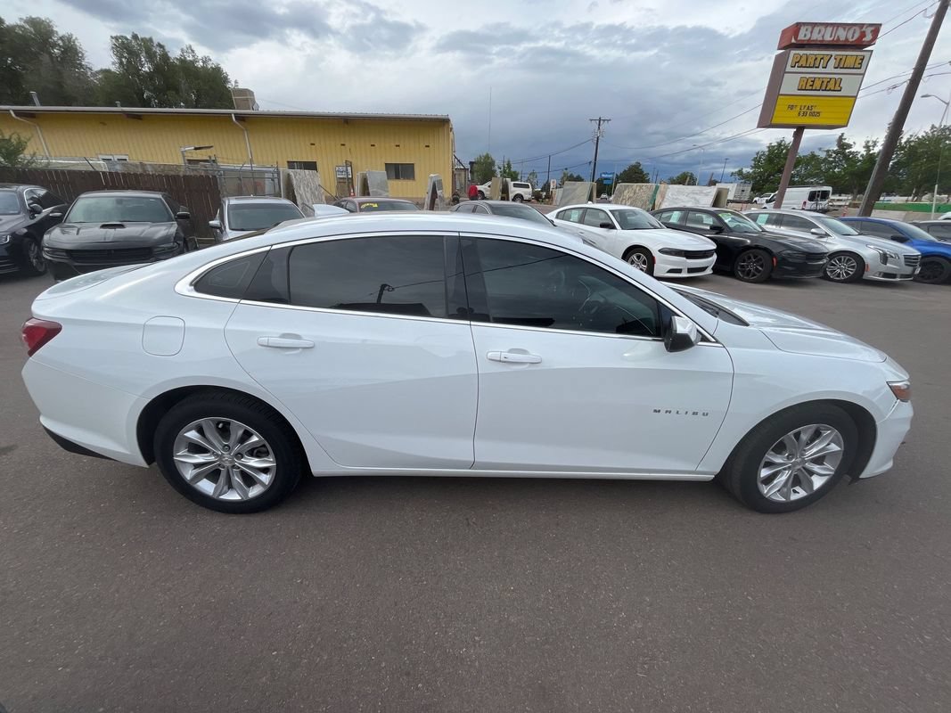 Used 2021 Chevrolet Malibu LT FWD image 8