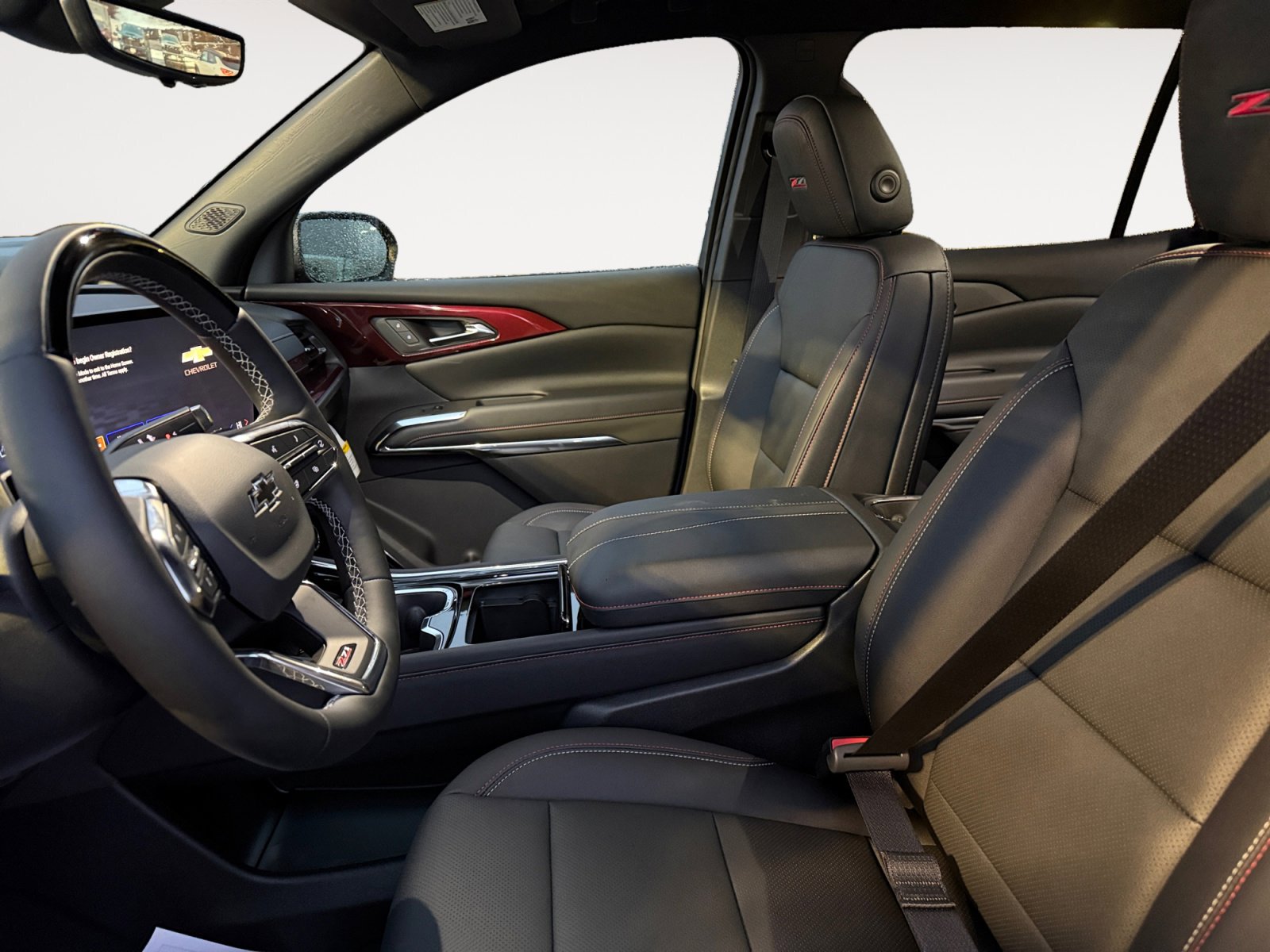 New 2026 Chevrolet Traverse Z71 w/ Enhanced Driving Package AWD/4WD image 9