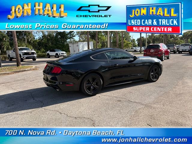 Used 2015 Ford Mustang Coupe RWD image 12