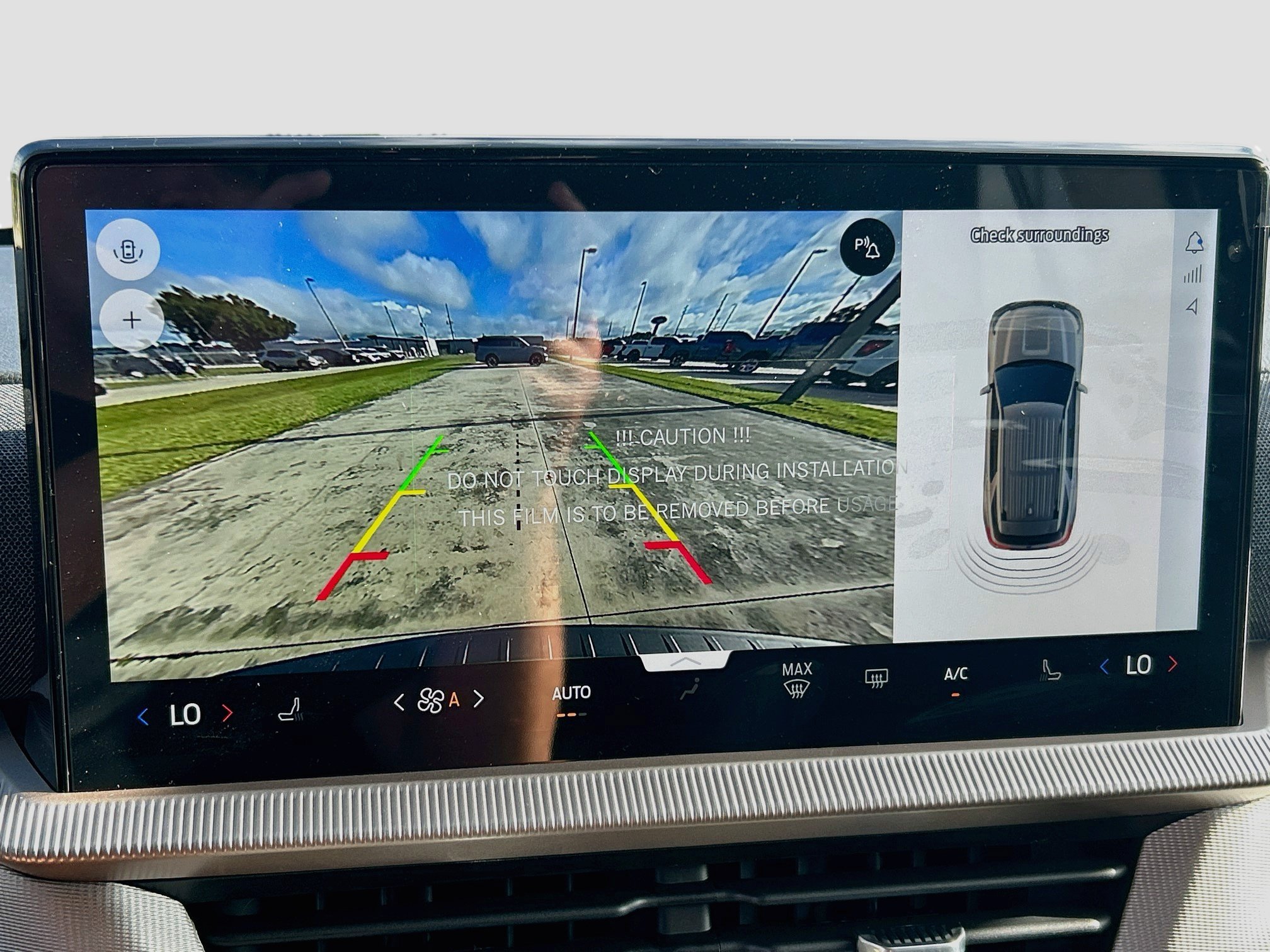 New 2027 Ford Explorer Active RWD image 9