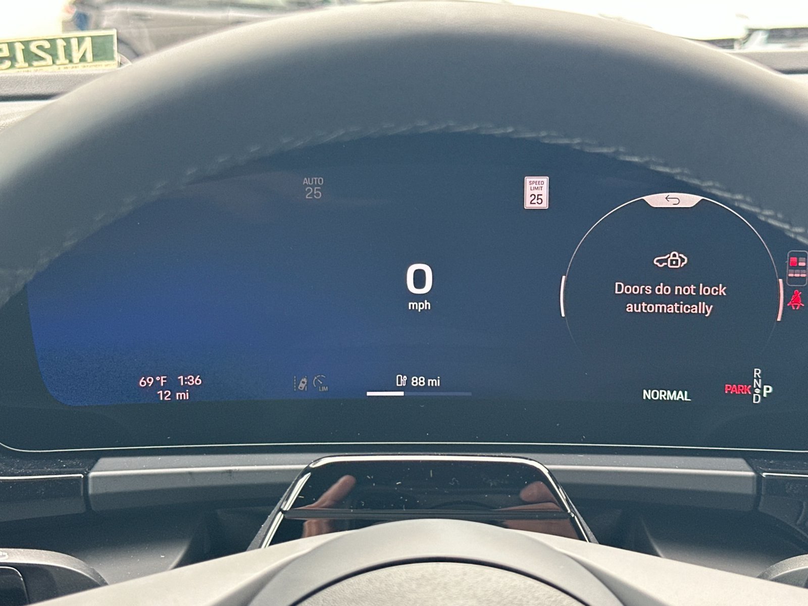 New 2026 Porsche Macan 4 Electric AWD/4WD image 15