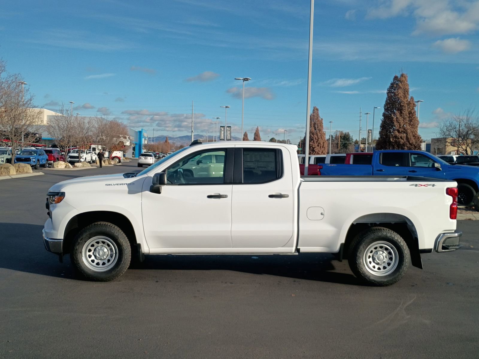 New 2026 Chevrolet Silverado 1500 W/T image 15