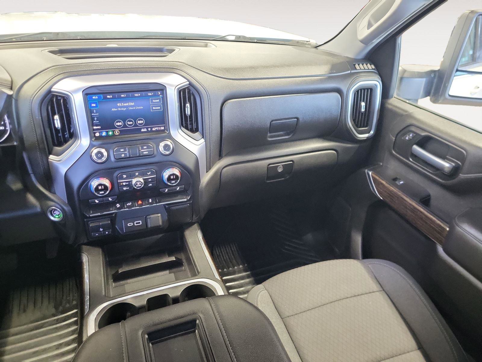 Used 2021 GMC Sierra 2500 SLE w/ SLE Value Package; image 12