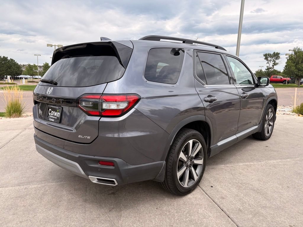 Used 2023 Honda Pilot Elite image 8