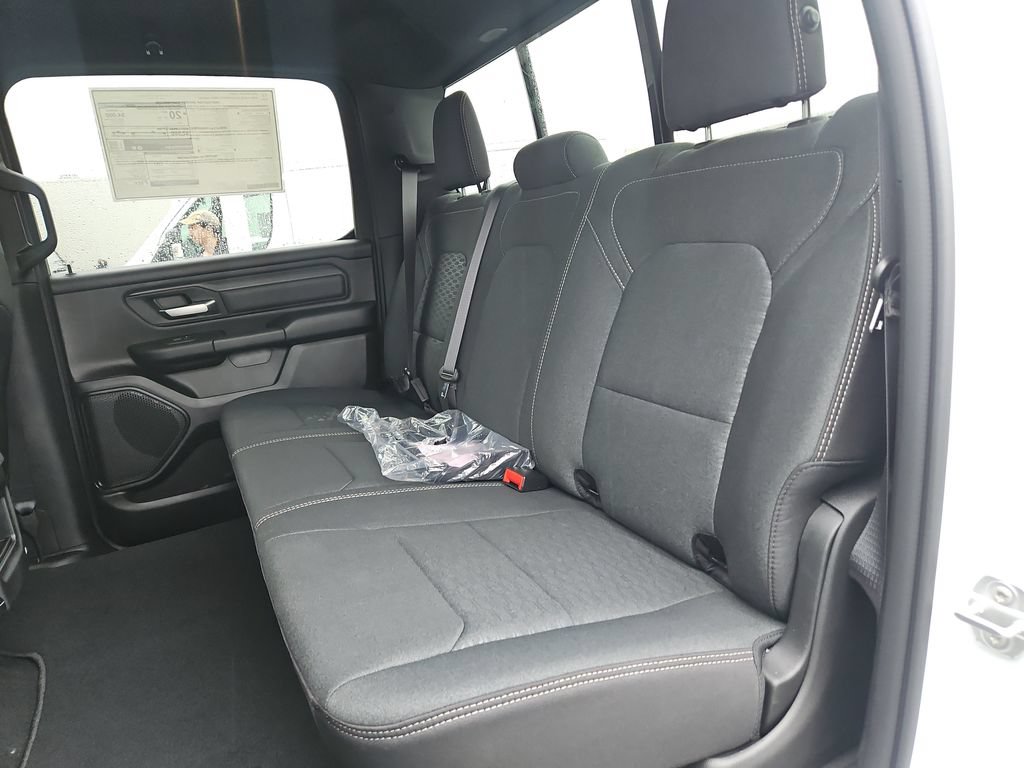 New 2026 RAM 1500 Express AWD/4WD image 11