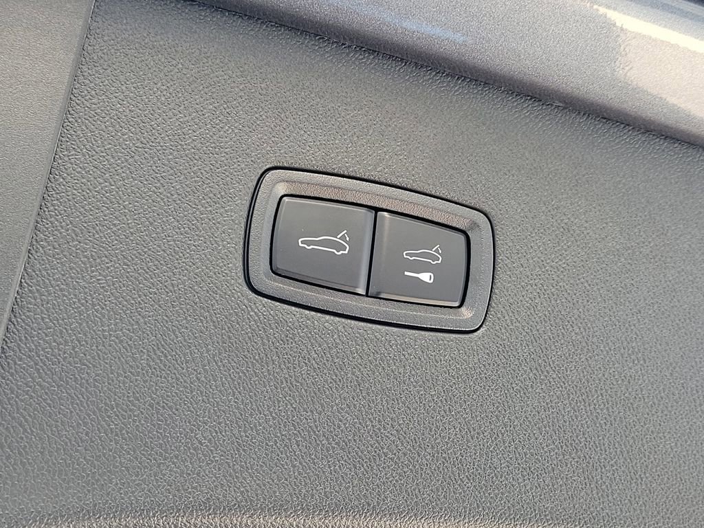 New 2026 Porsche Cayenne Coupe image 18