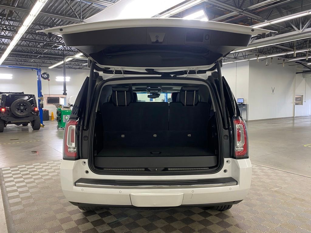 Used 2019 GMC Yukon Denali w/ Denali Ultimate Package image 11
