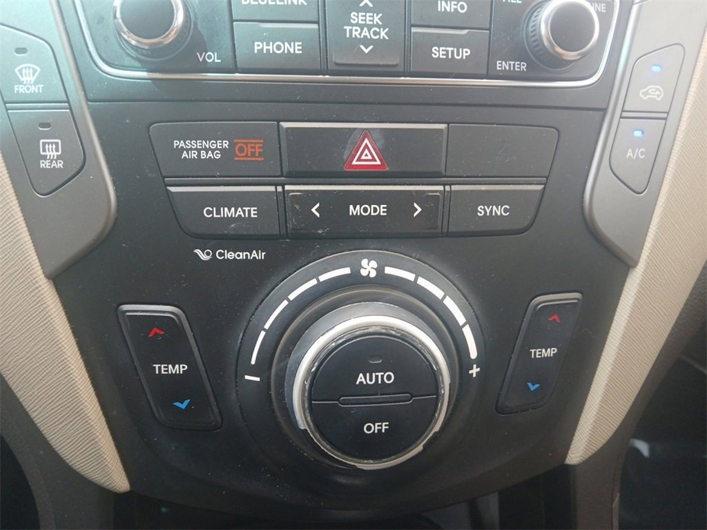 Used 2018 Hyundai Santa Fe Sport image 3