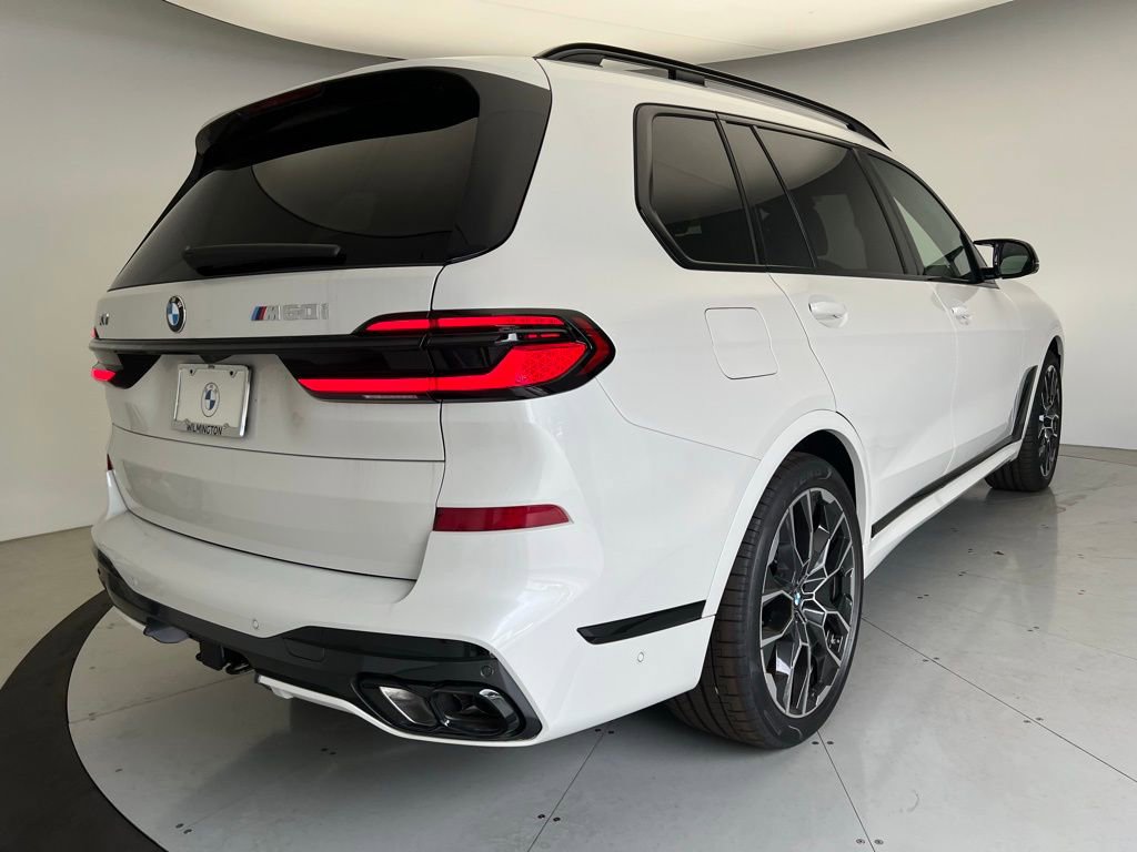 Certified 2025 BMW X7 M60i image 3