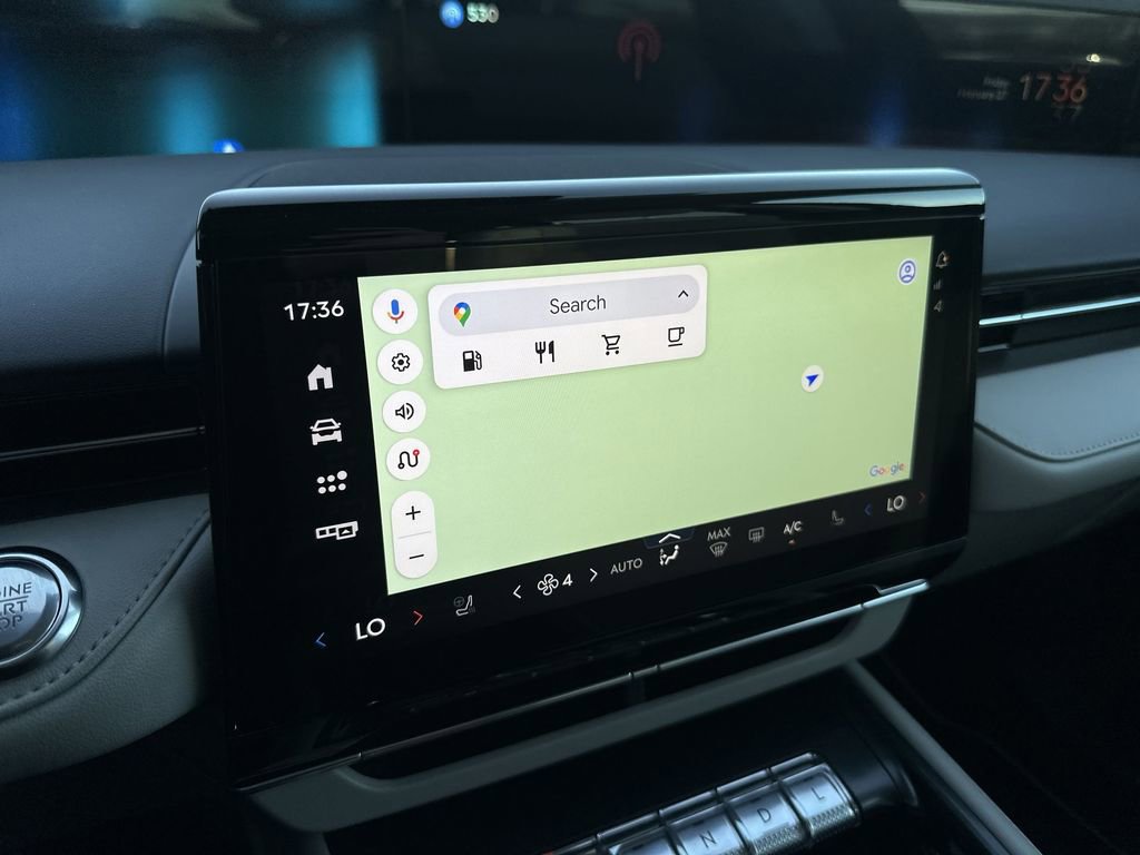 New 2026 Lincoln Nautilus Premier image 18