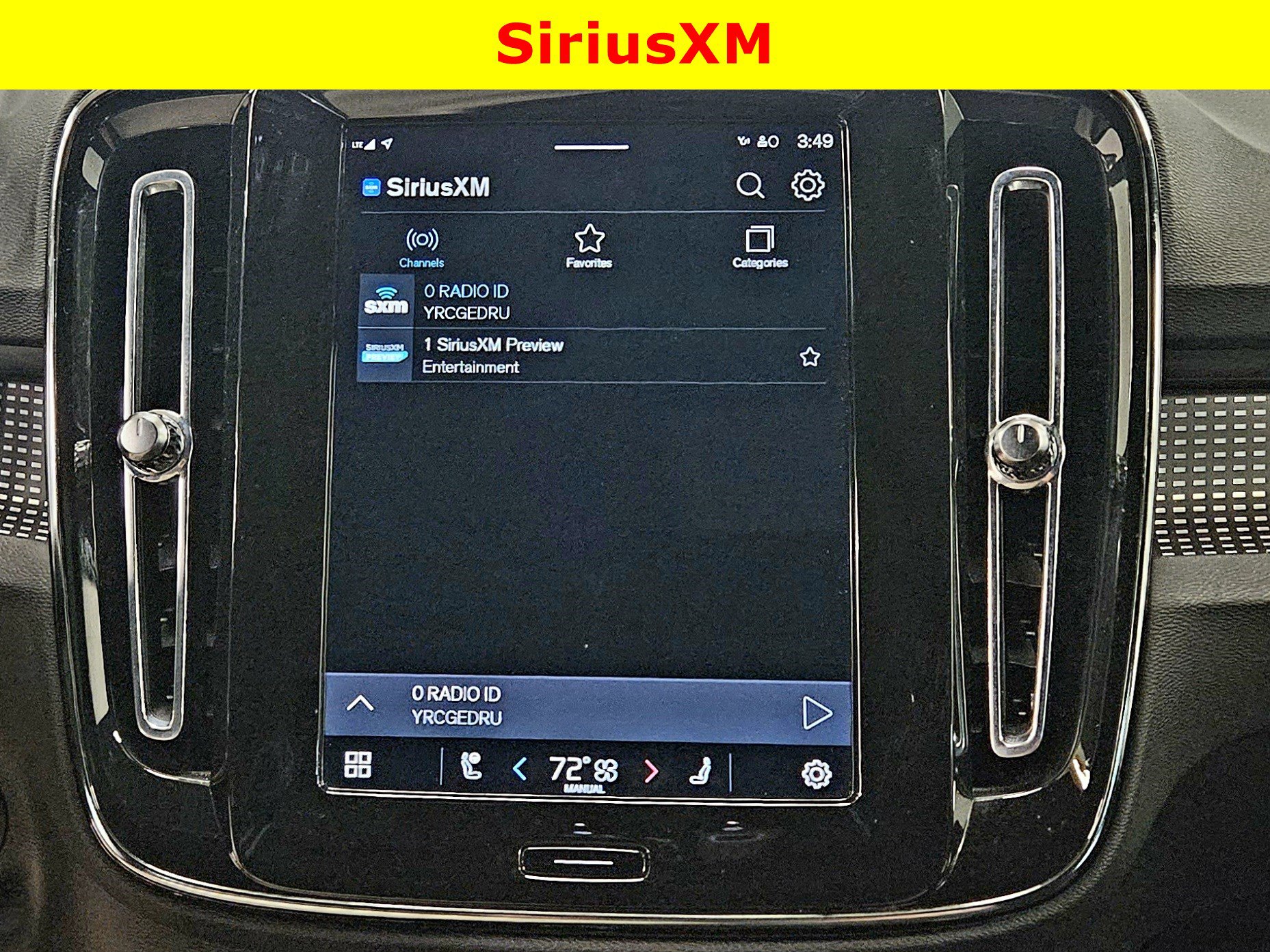 Used 2021 Volvo XC40 P8 Recharge w/ Advanced Package image 18