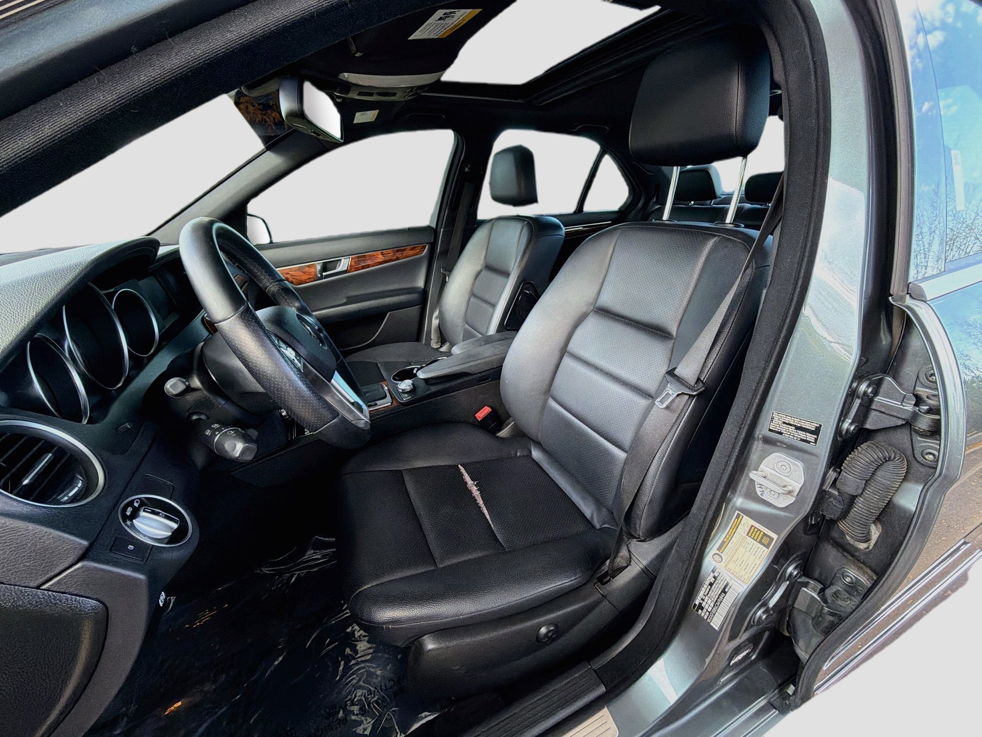 Used 2012 Mercedes-Benz C 300 4MATIC Sedan image 13