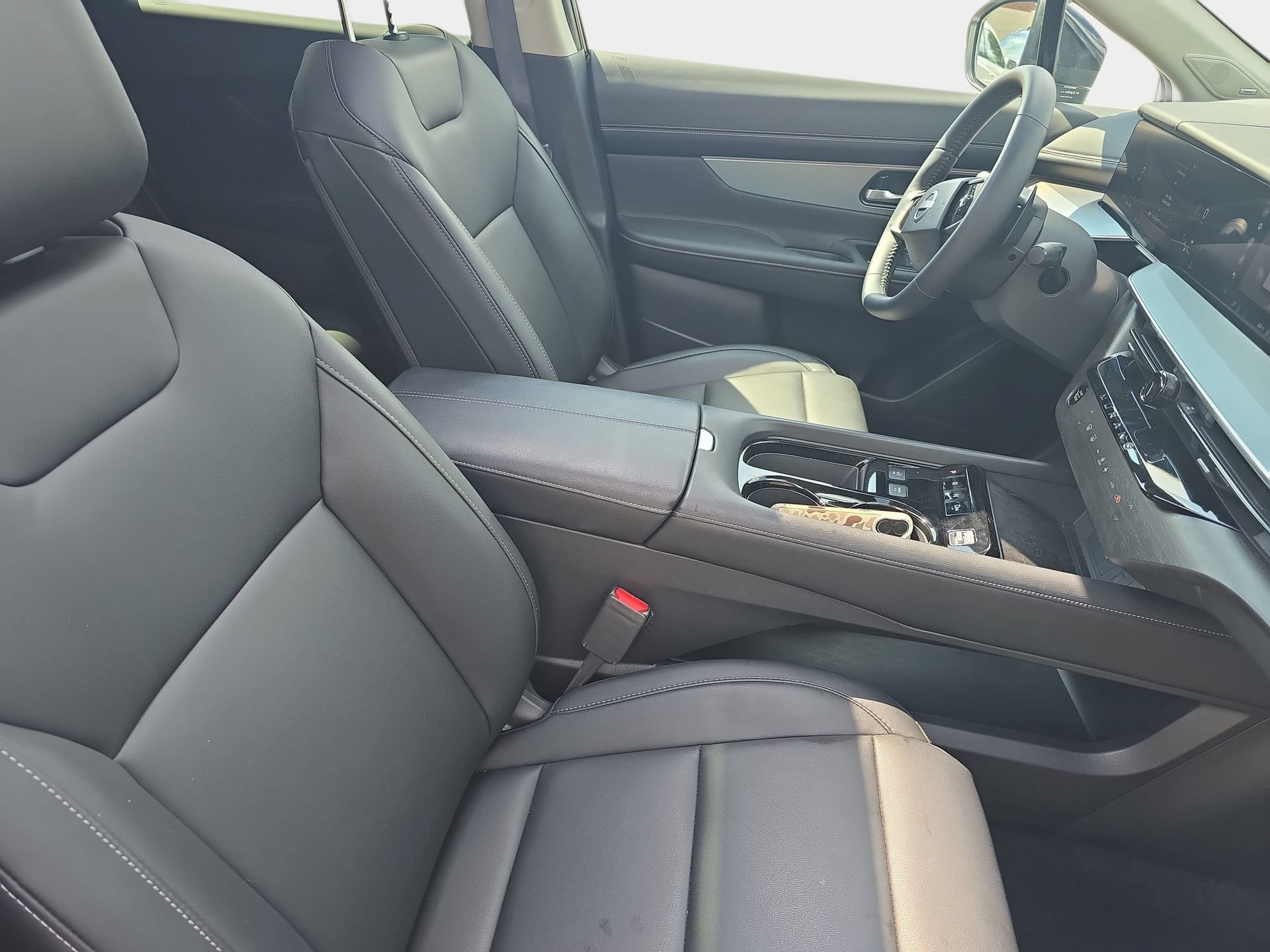 Used 2025 Nissan Murano SL AWD/4WD image 10