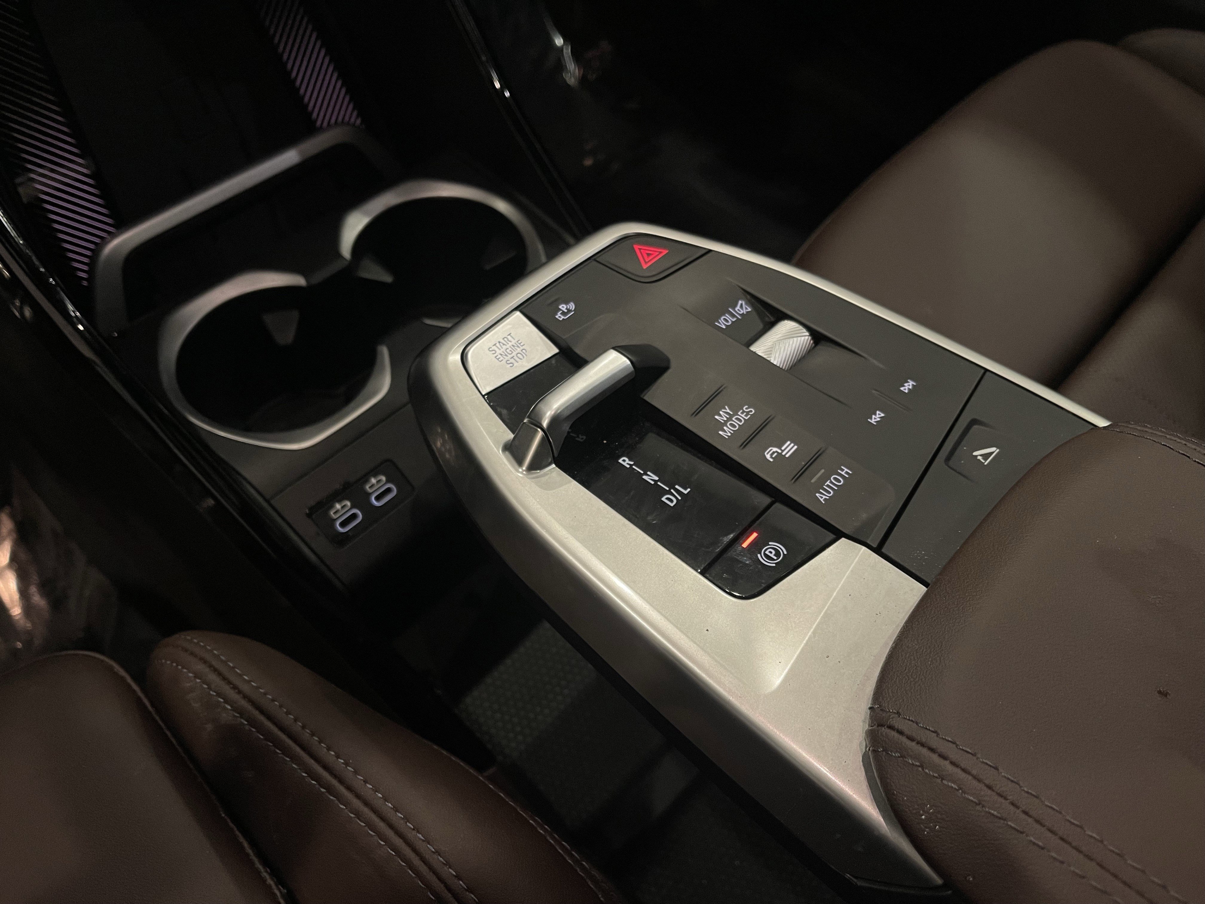 Used 2025 BMW X1 xDrive28i w/ Convenience Package image 18