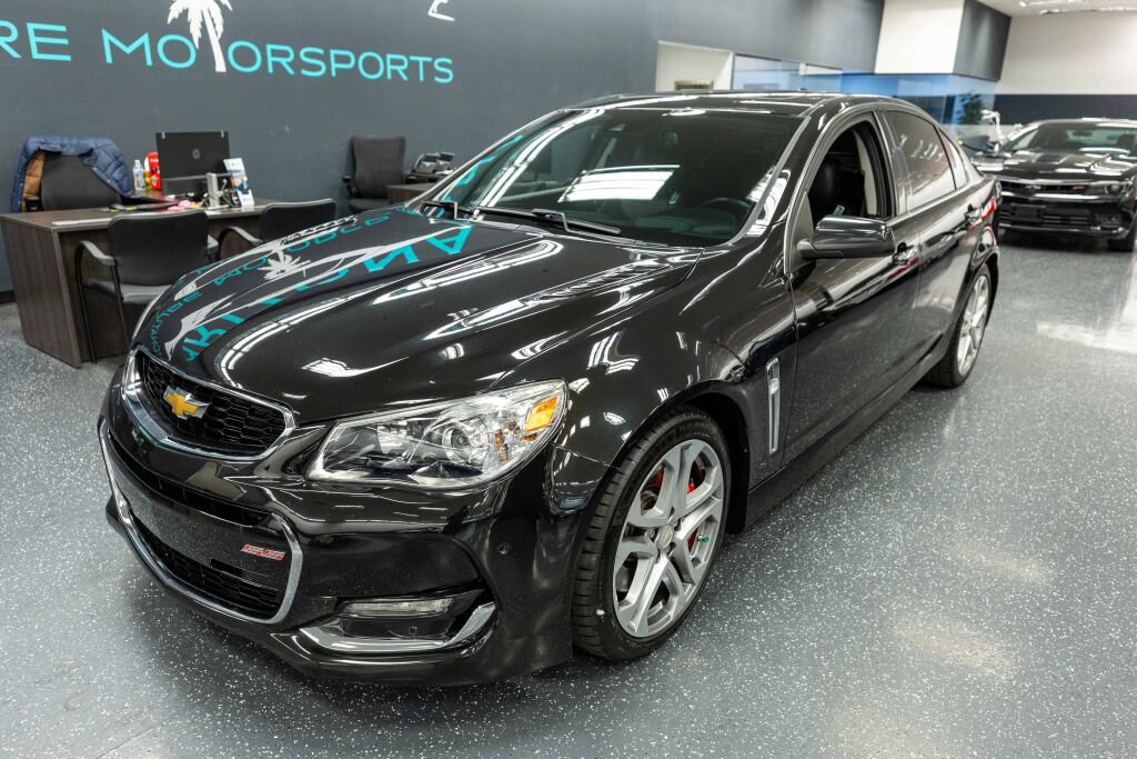 Used 2017 Chevrolet SS image 3