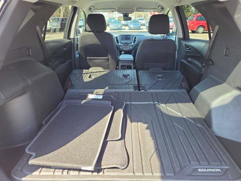 Used 2020 Chevrolet Equinox LT image 15