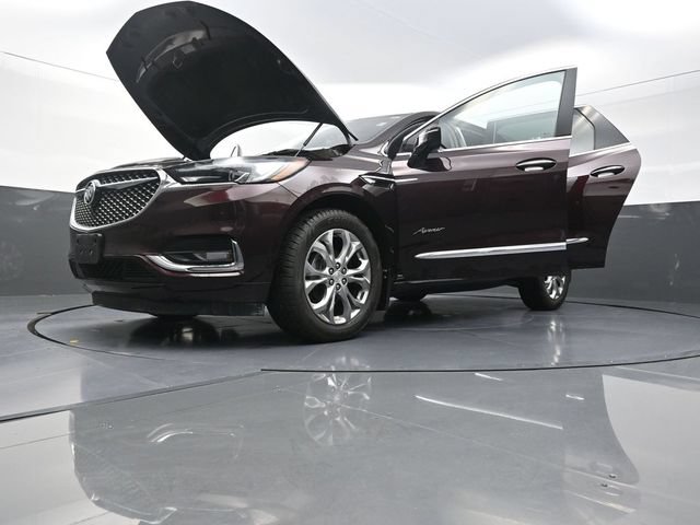 Used 2020 Buick Enclave Avenir w/ Avenir Technology Package AWD/4WD image 41