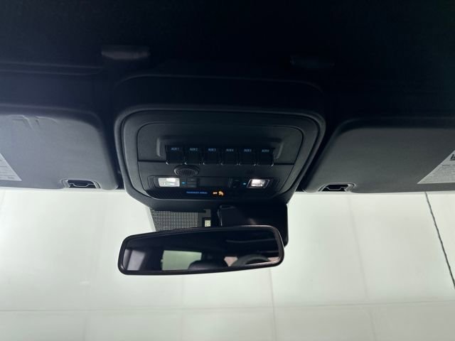 Used 2024 Ford Bronco Outer Banks image 23