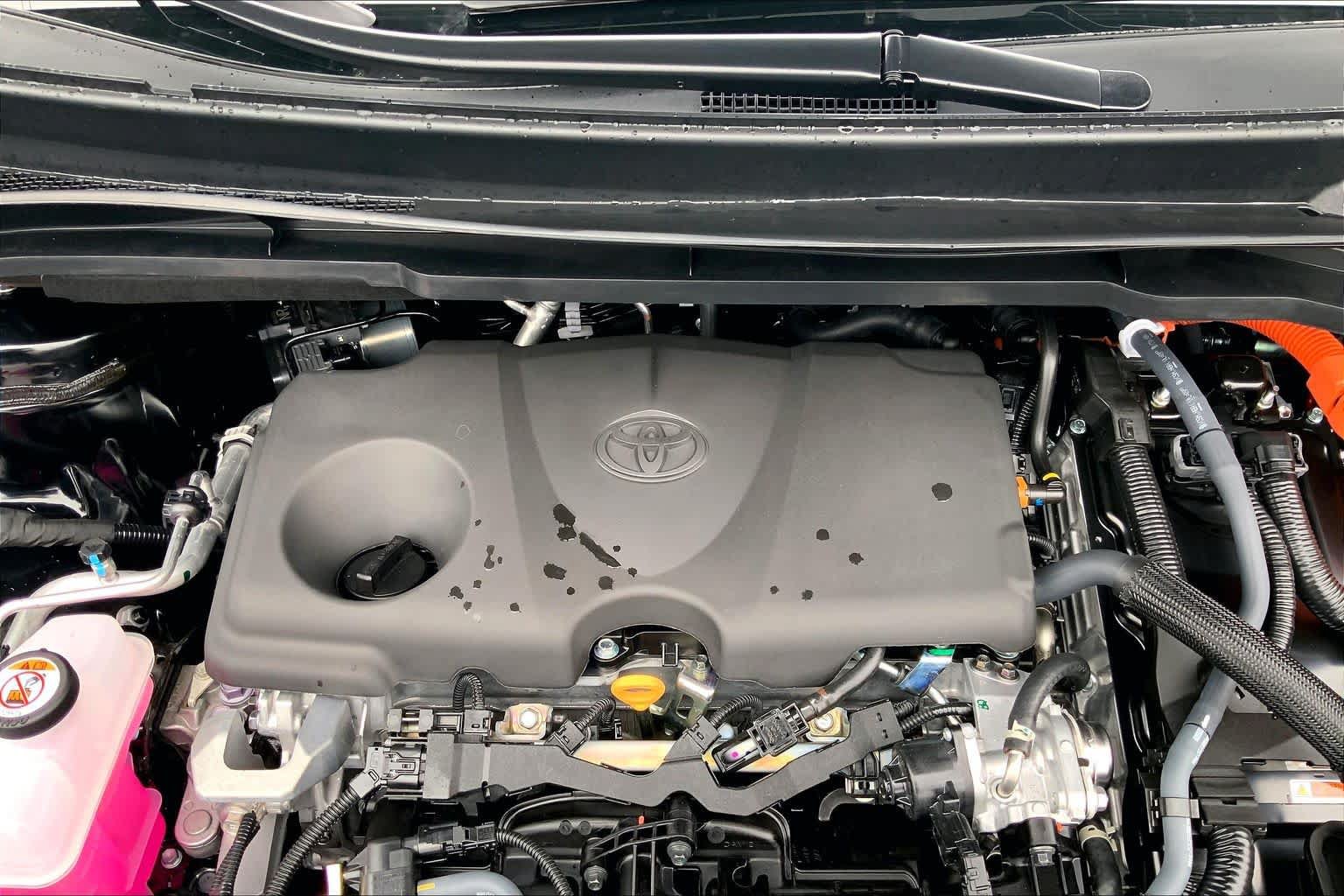 New 2026 Toyota Sienna XSE AWD/4WD image 17