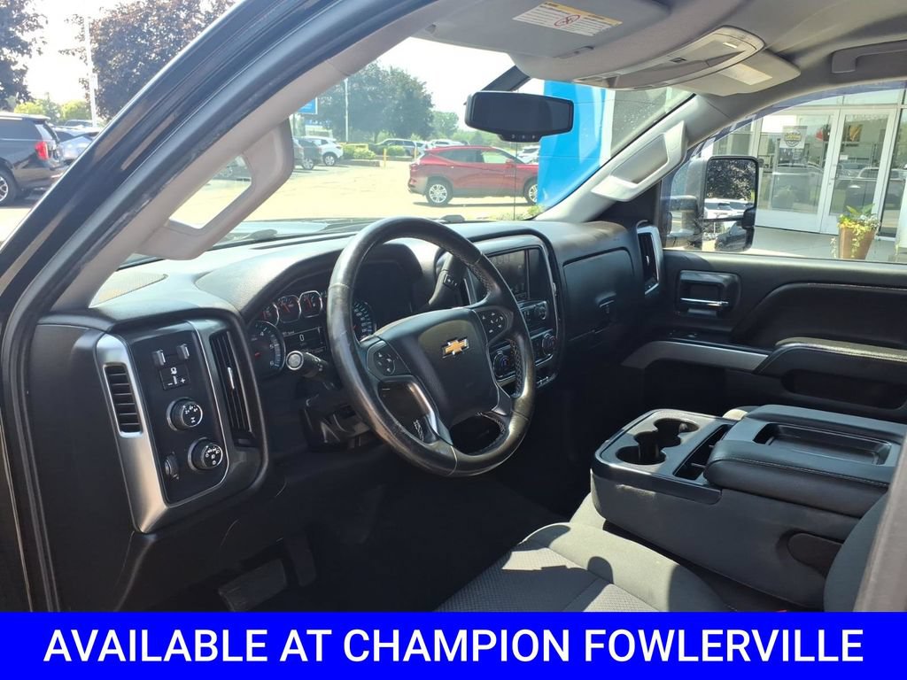 Used 2016 Chevrolet Silverado 2500 LT w/ Midnight Edition AWD/4WD image 10