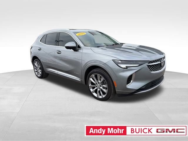 Used 2023 Buick Envision Avenir image 16