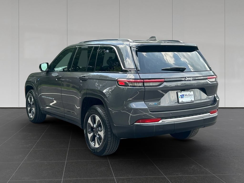 Used 2024 Jeep Grand Cherokee Limited 4xe AWD/4WD image 3