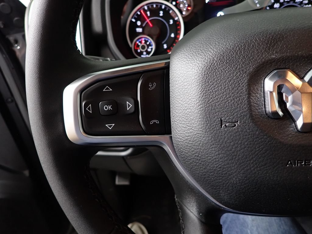 New 2026 RAM 2500 Big Horn AWD/4WD image 25