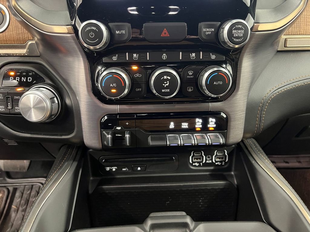 Used 2019 RAM 1500 Limited w/ Trailer Tow Group image 16