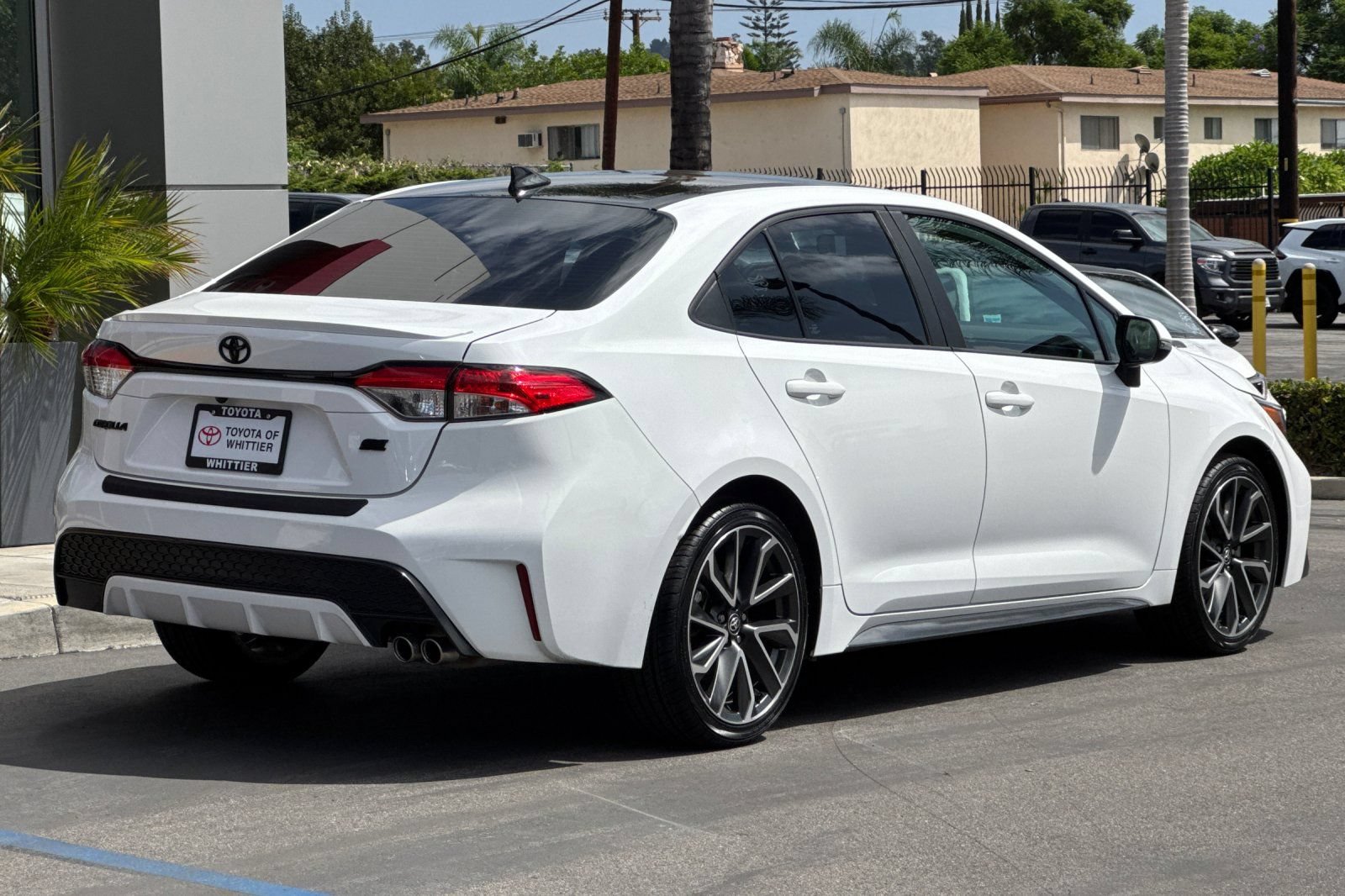Certified 2022 Toyota Corolla SE w/ Carpet Mat Package (TMS) FWD image 5