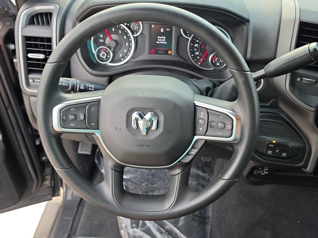 Used 2025 RAM 3500 Tradesman AWD/4WD image 13