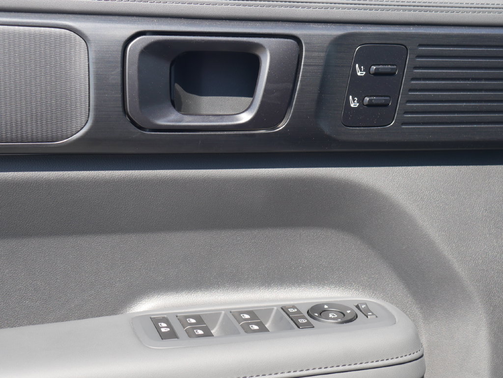New 2026 Hyundai Santa Fe Calligraphy FWD image 40