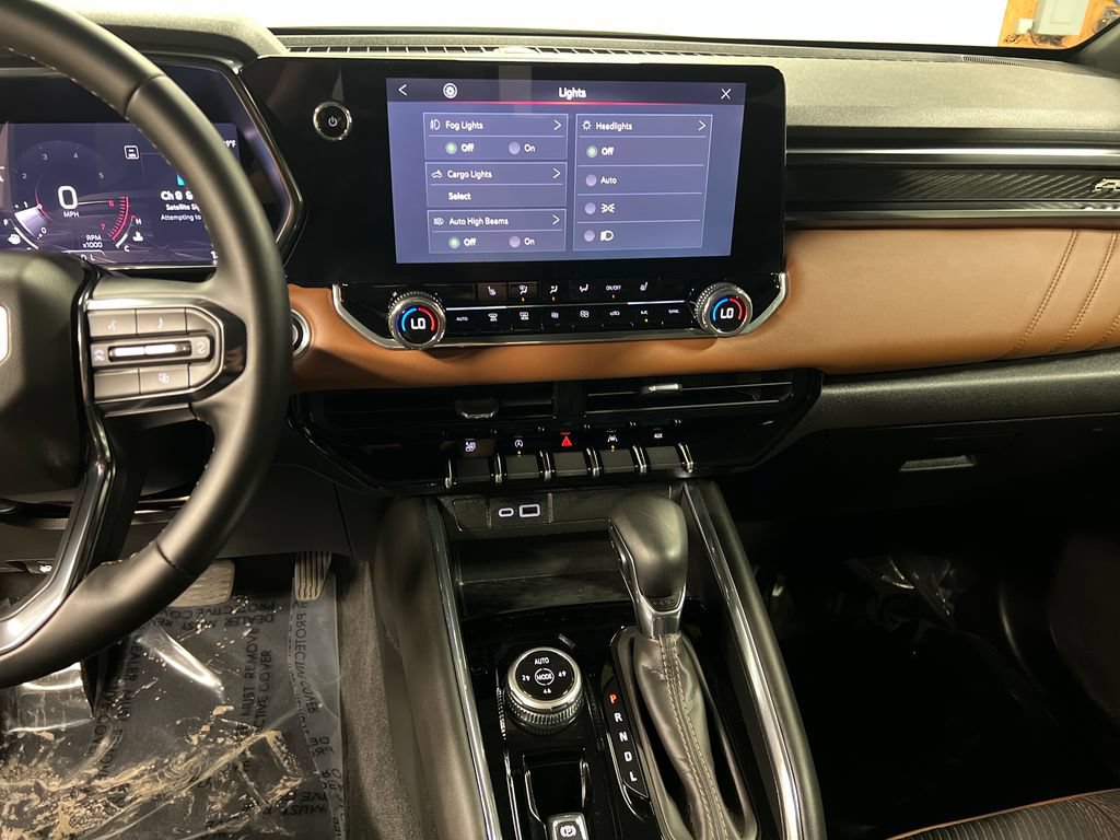 Certified 2026 GMC Canyon AT4 AWD/4WD image 22