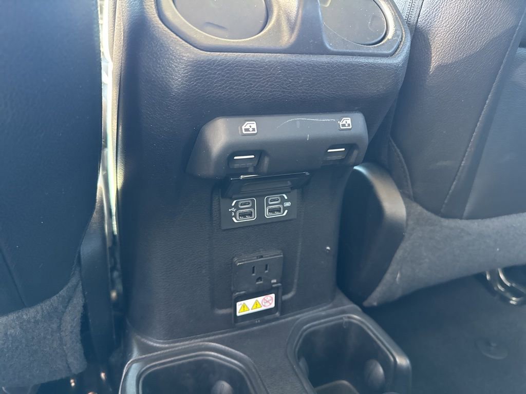 Used 2020 Jeep Gladiator Overland image 29