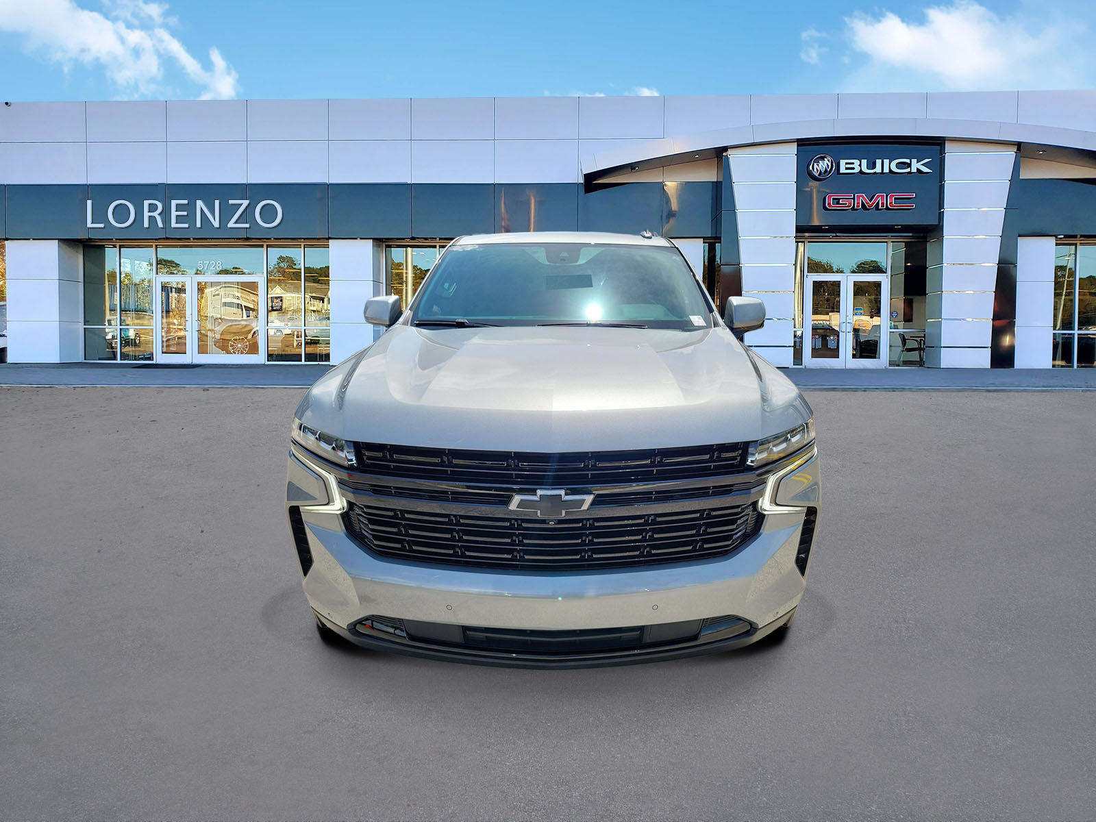 Used 2023 Chevrolet Tahoe RST w/ Sport Performance Package AWD/4WD image 2