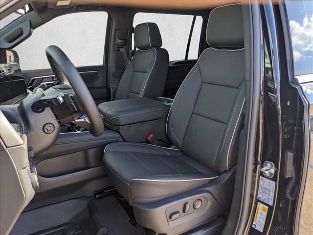 New 2026 Chevrolet Suburban Premier w/ Sun And Tow Package image 4