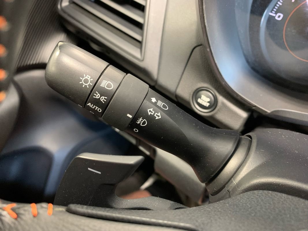 Used 2023 Subaru Crosstrek 2.0i Premium image 32