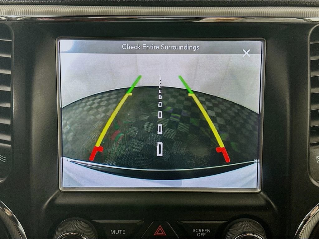 Used 2018 Jeep Grand Cherokee Limited image 20