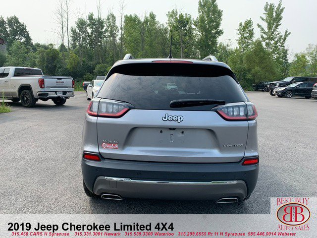 Used 2019 Jeep Cherokee Limited image 4