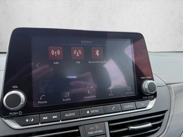 Used 2024 Nissan Altima 2.5 SV image 19