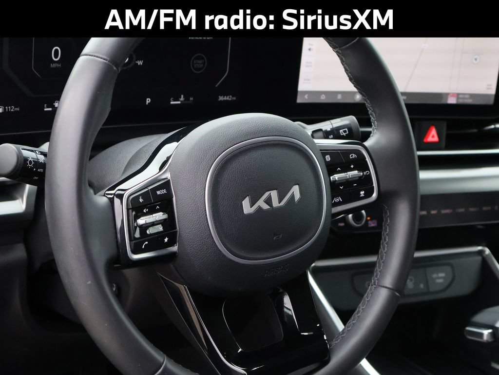 Used 2025 Kia Carnival SX FWD image 6