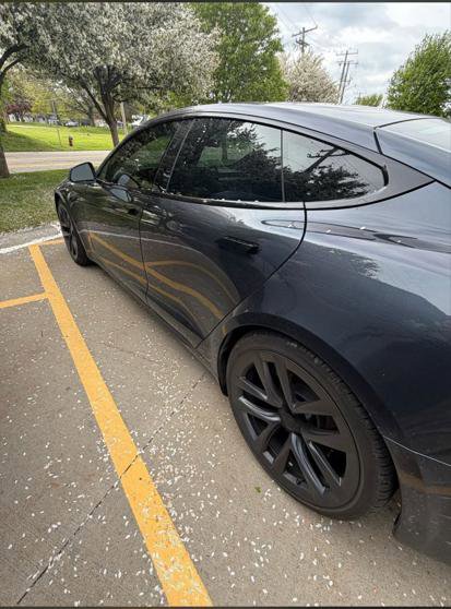 Used 2024 Tesla Model S AWD/4WD image 3
