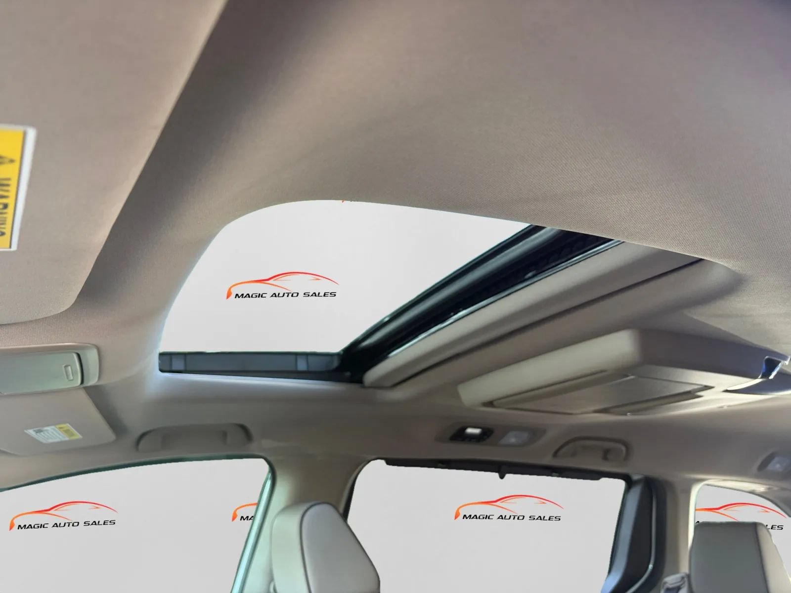 Used 2021 Honda Odyssey Elite image 37