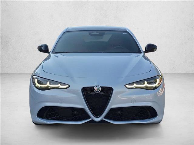 Used 2025 Alfa Romeo Giulia w/ Veloce Package Rwd image 2